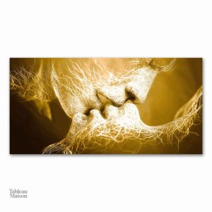 Œuvre abstraite sur le thème de l'amour et du baiser
