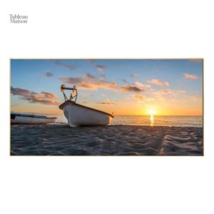 Peinture représentant un paysage maritime avec une barque