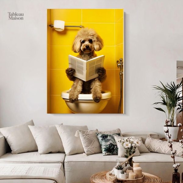 Art mural amusant : caniche nain aux toilettes
