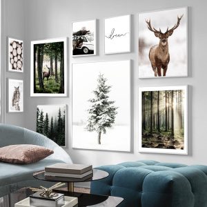 Tableau scandinave représentant un cerf majestueux