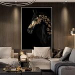 Peinture contemporaine d'un cheval en mouvement