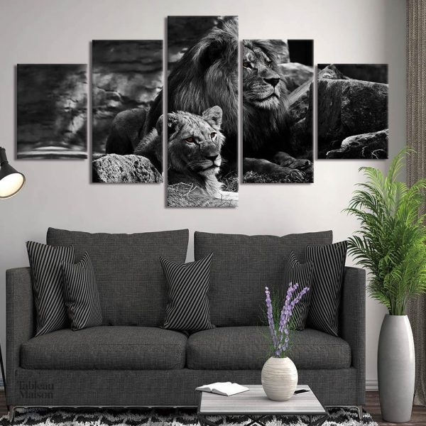 Art mural représentant un couple de lions majestueux