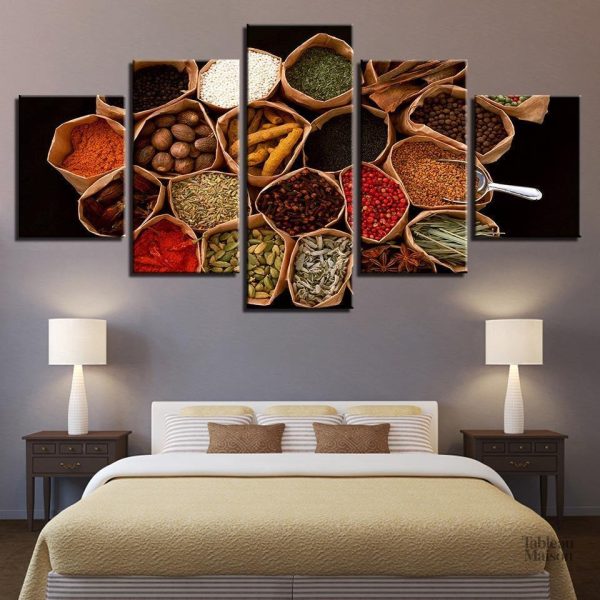 Tableau de cuisine avec illustrations d'aromates