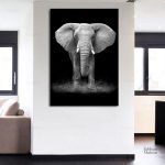 Décoration murale monochrome représentant un éléphant