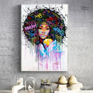 Tableau femme afro coloré avec un style artistique moderne