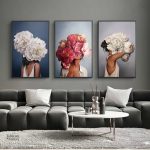 Tableau femme avec tête de fleur artistique