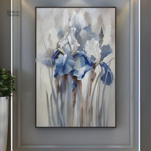 Art mural abstrait avec des fleurs en nuances de bleu