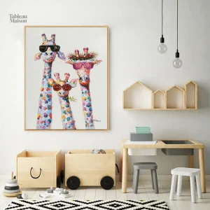 Art mural vibrant avec une girafe colorée