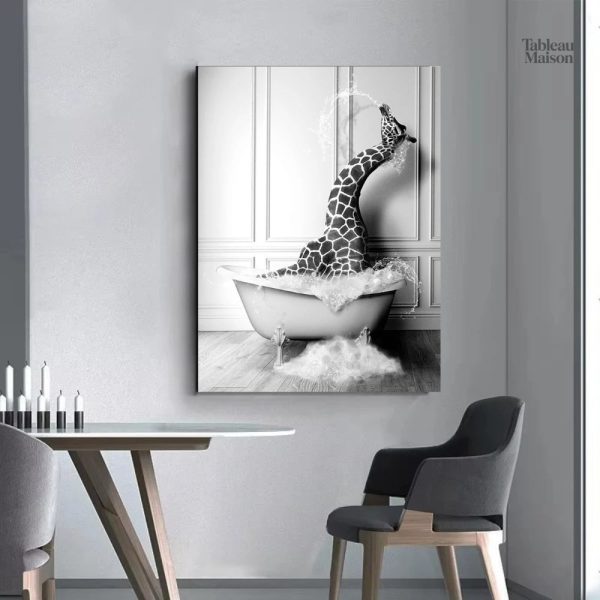 Tableau girafe dans la baignoire décoratif