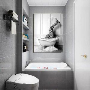 Illustration d'une girafe amusante en baignoire