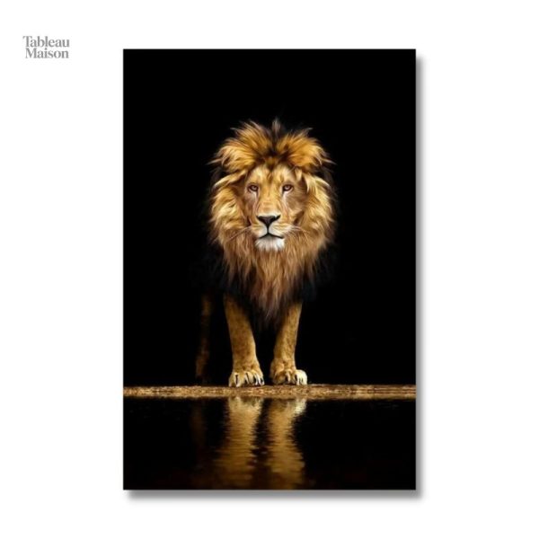 Oeuvre d'art représentant un lion doré majestueux