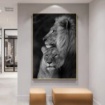 Détail d'un tableau lion et lionne, symbole de force