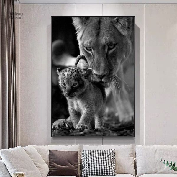 Tableau animalier mettant en avant une lionne et son petit