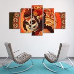 Détail d'un masque coloré sur toile artistique