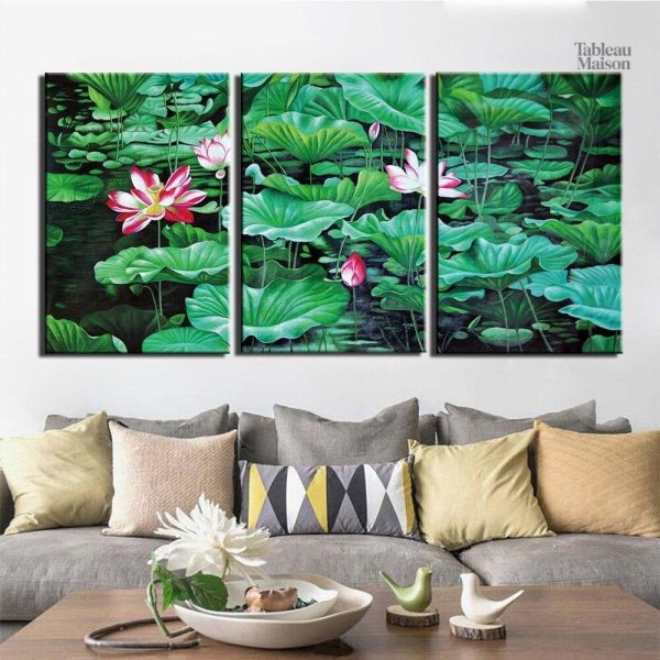 Tableau floral représentant des nénuphars colorés