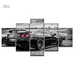 Art mural représentant la célèbre Nissan GT-R