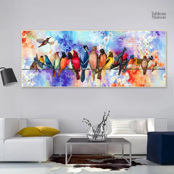 Oiseaux colorés sur un fond artistique et lumineux