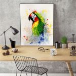 Oeuvre d'art colorée représentant un perroquet vibrant
