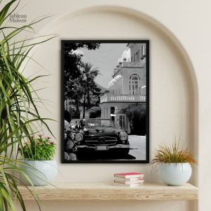 Tableau noir et blanc voiture vintage et villa