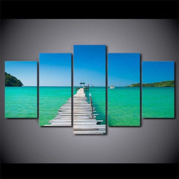 Vue détaillée du tableau représentant un ponton sur l'eau pacifique