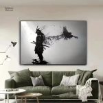 Tableau noir et blanc représentant un samouraï japonais