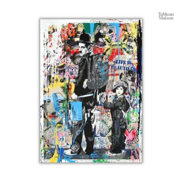 Art de rue représentant Charlie Chaplin en couleur