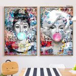 Œuvre artistique femme inspirée du street art urbain