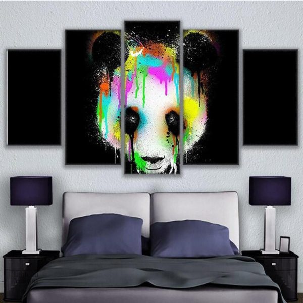 Illustration urbaine d'un panda dans un style street art