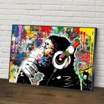Art urbain : tableau de singe coloré