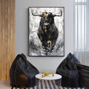 Œuvre d'art monochrome avec un taureau stylisé