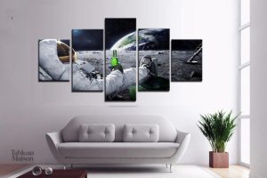 Décoration murale évoquant la beauté de l'univers