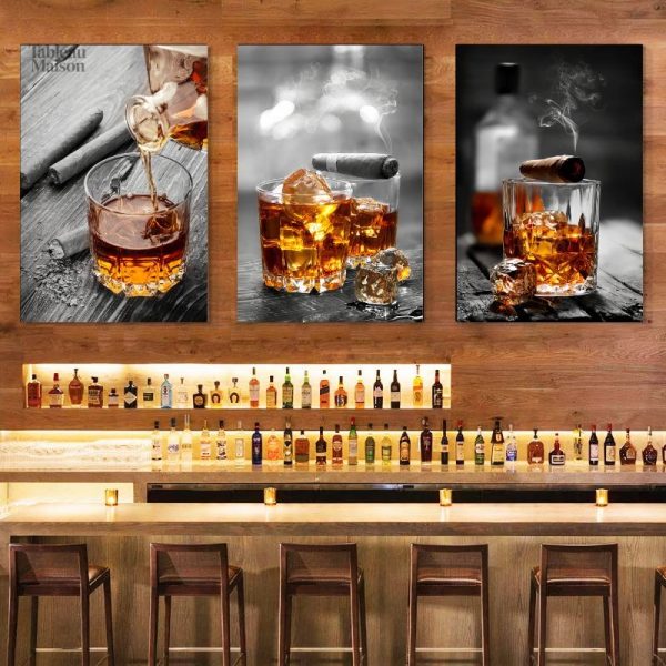 Art mural élégant sur le thème du whisky et cigare
